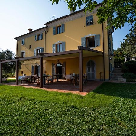 Locanda De Banchieri Fosdinovo Exteriör bild